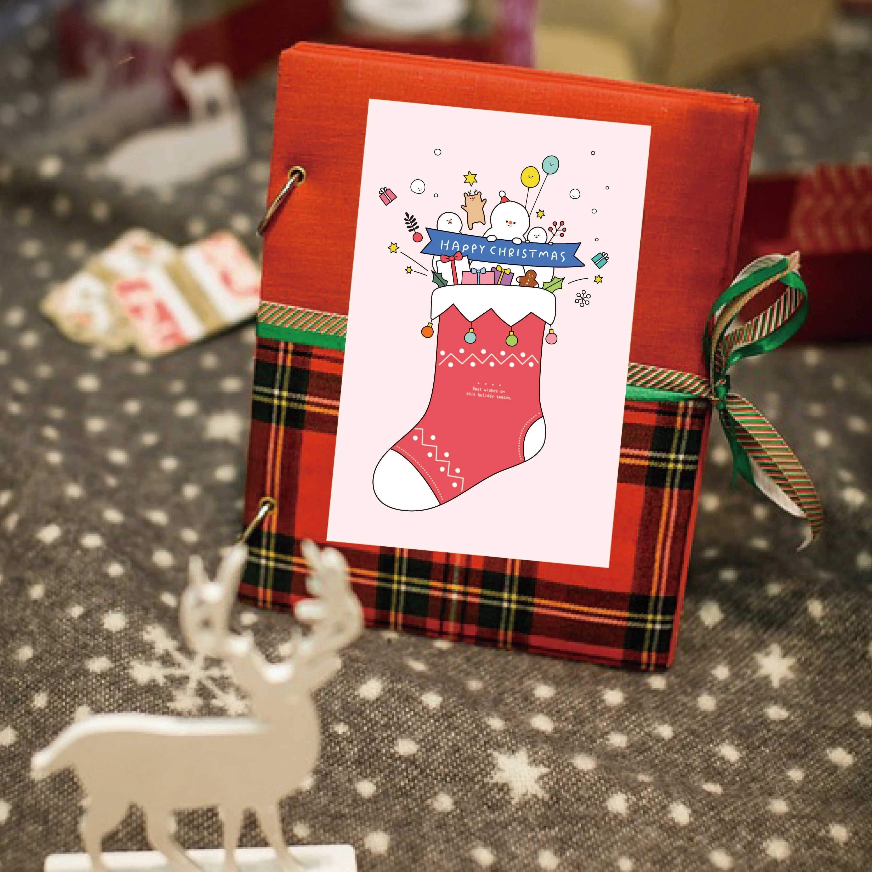 

200 Christmas Stickers Cute Cartoon Style Stickers, Suitable for Laptop, Mobile Phone, Skateboard, Hand Account