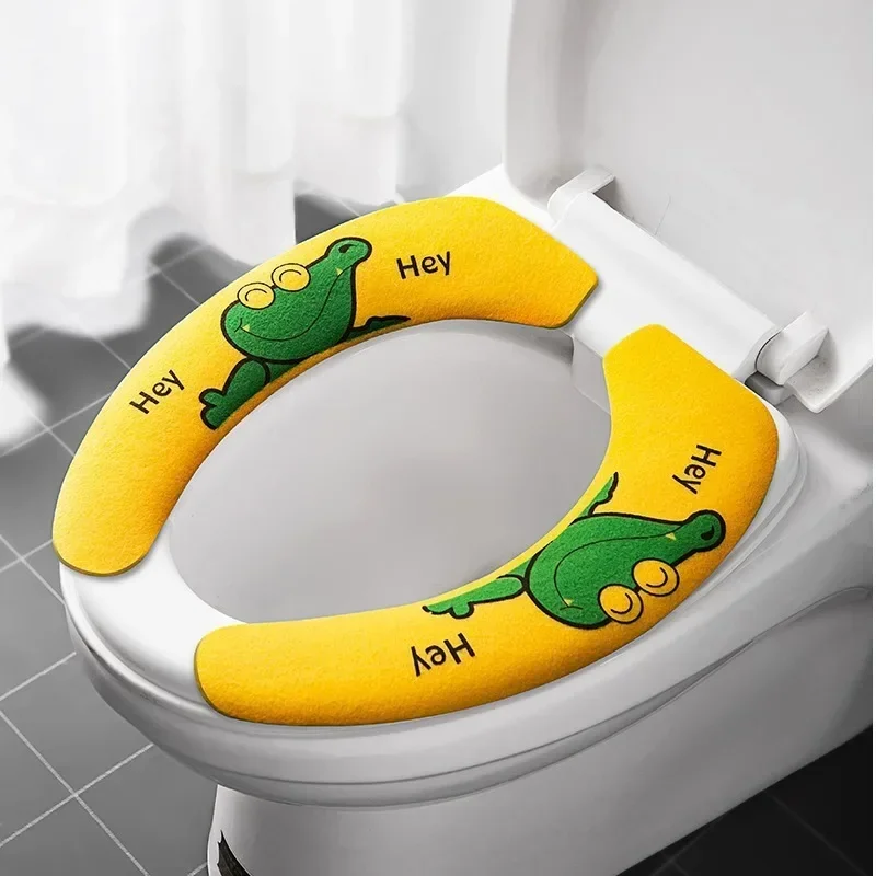 2pcs Cartoon Printed Toilet Sticker, Household Four Seasons Washable Toilet Mat, Universal Toilet Seat Cover