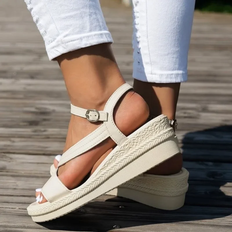 Sandálias de verão das mulheres, sapatos casuais, diariamente, cunhas plataforma, fivela, tamanho grande, venda especial