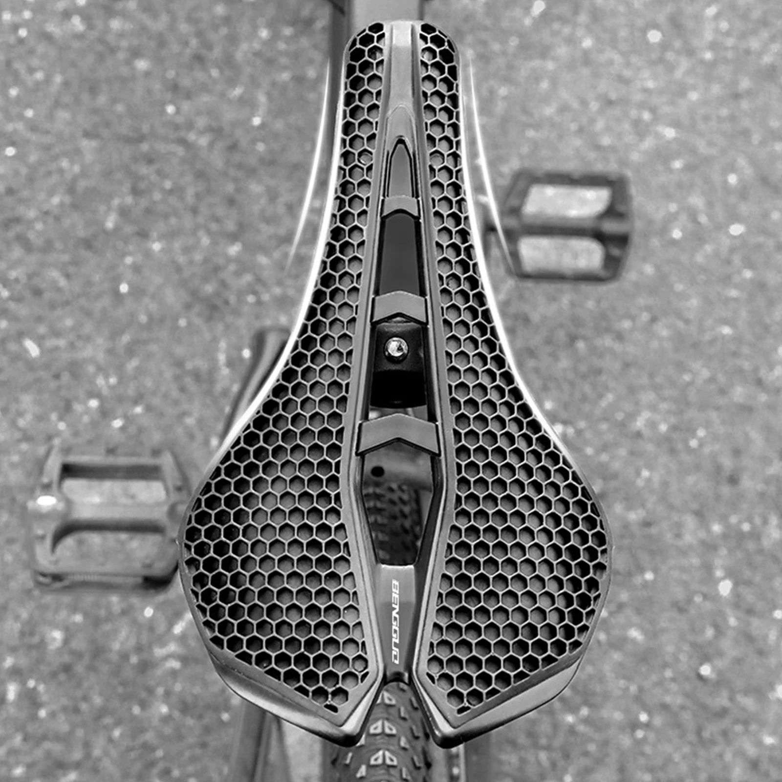

3D Printed Honeycomb Bike Saddle with Shock Absorption Ultralight Saddle Cushion Hollow Saddle Cushions Road Bikes Riding Gear