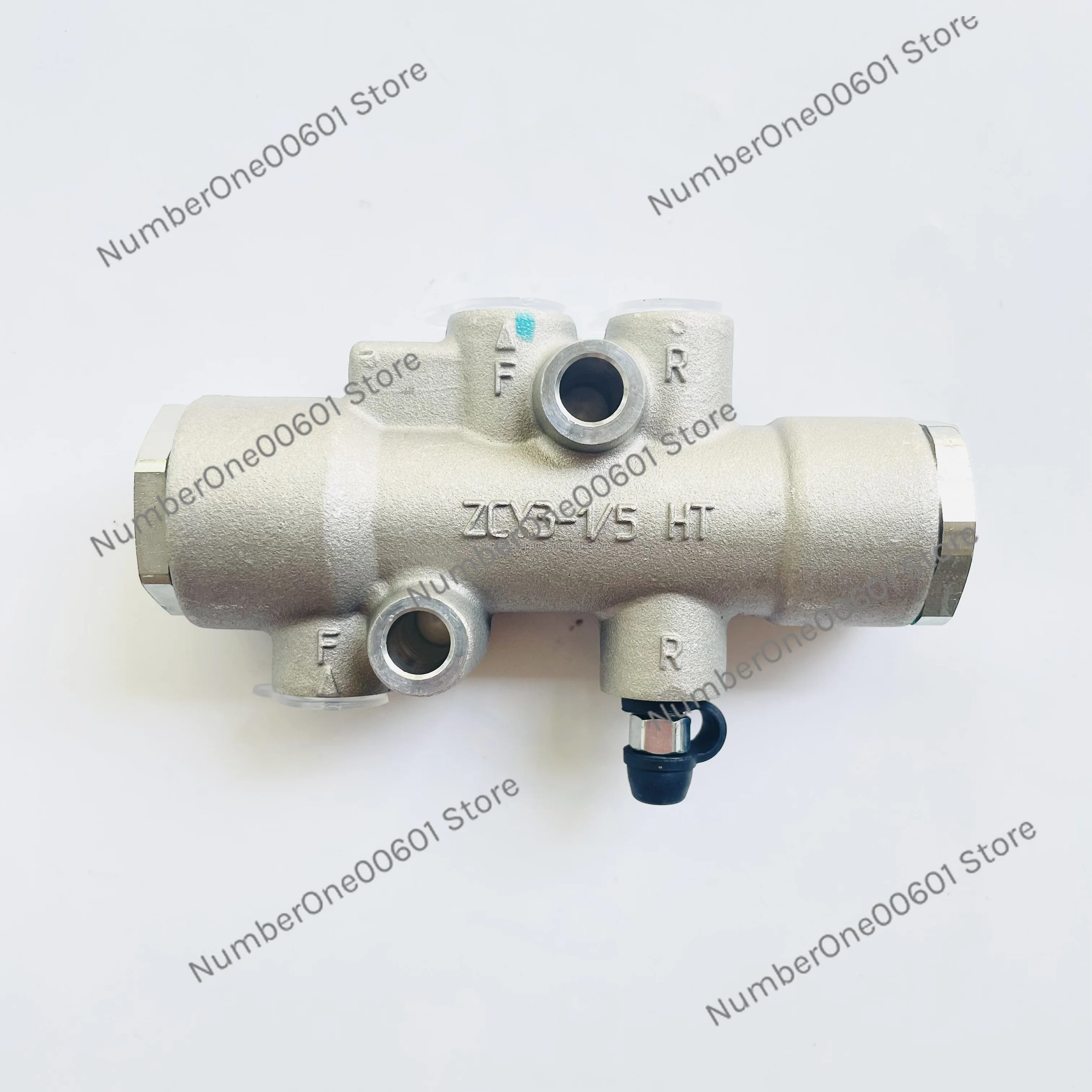 

Hydraulic Distribution Valve for CF CF800 ATV CFORCE 600 500 550 450 QUAD 800 500 600 X5 X6 X8 7020-081070