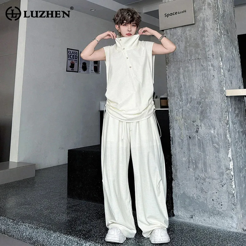 

Мужской летний комплект LUZHEN 2026: однотонная рубашка-жилетка с воротником-стойкой и свободные прямые повседневные брюки JY6361