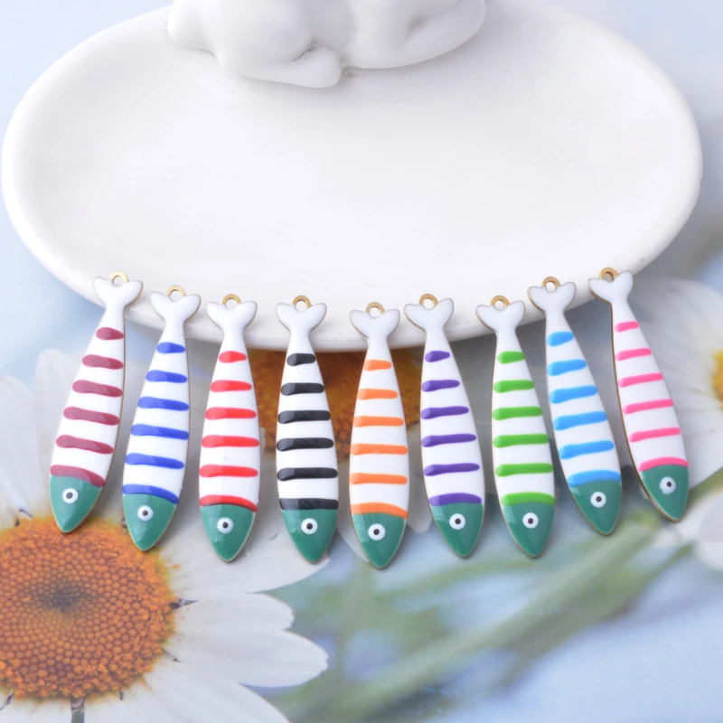 6 Stück Kupfer beidseitig emaillierte niedliche Fischanhänger, gestreifte Fische, lange Halskette für Damen, Armband, Anhänger, DIY-Schmuckzubehör – Detail 2