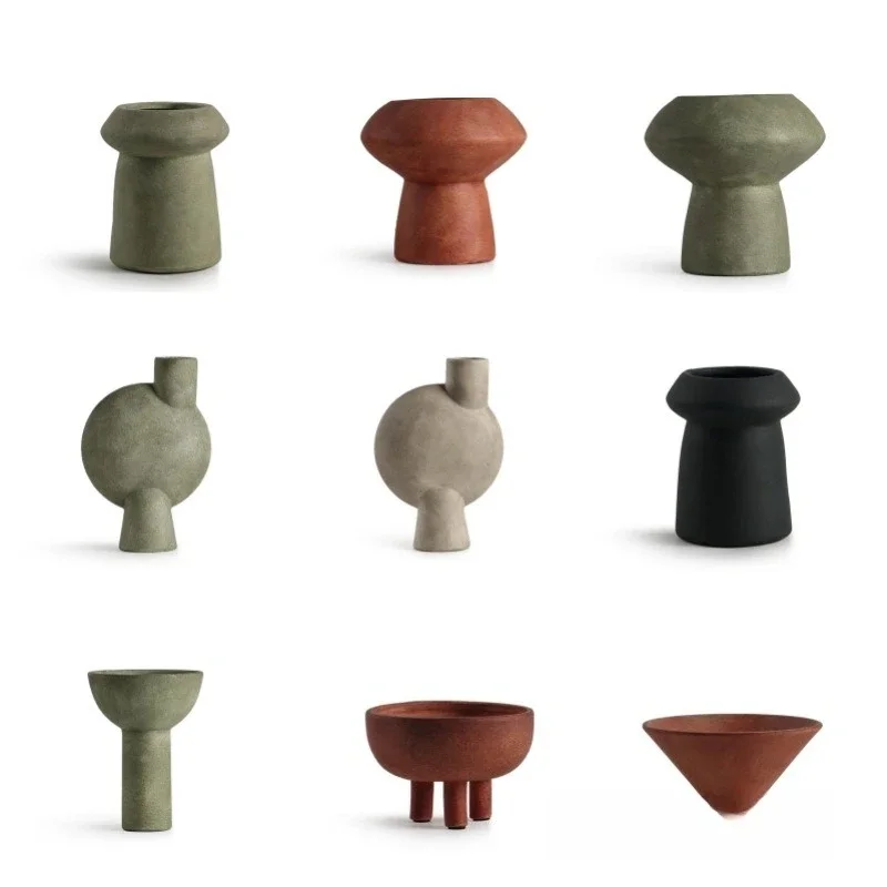 

B & B table ornaments