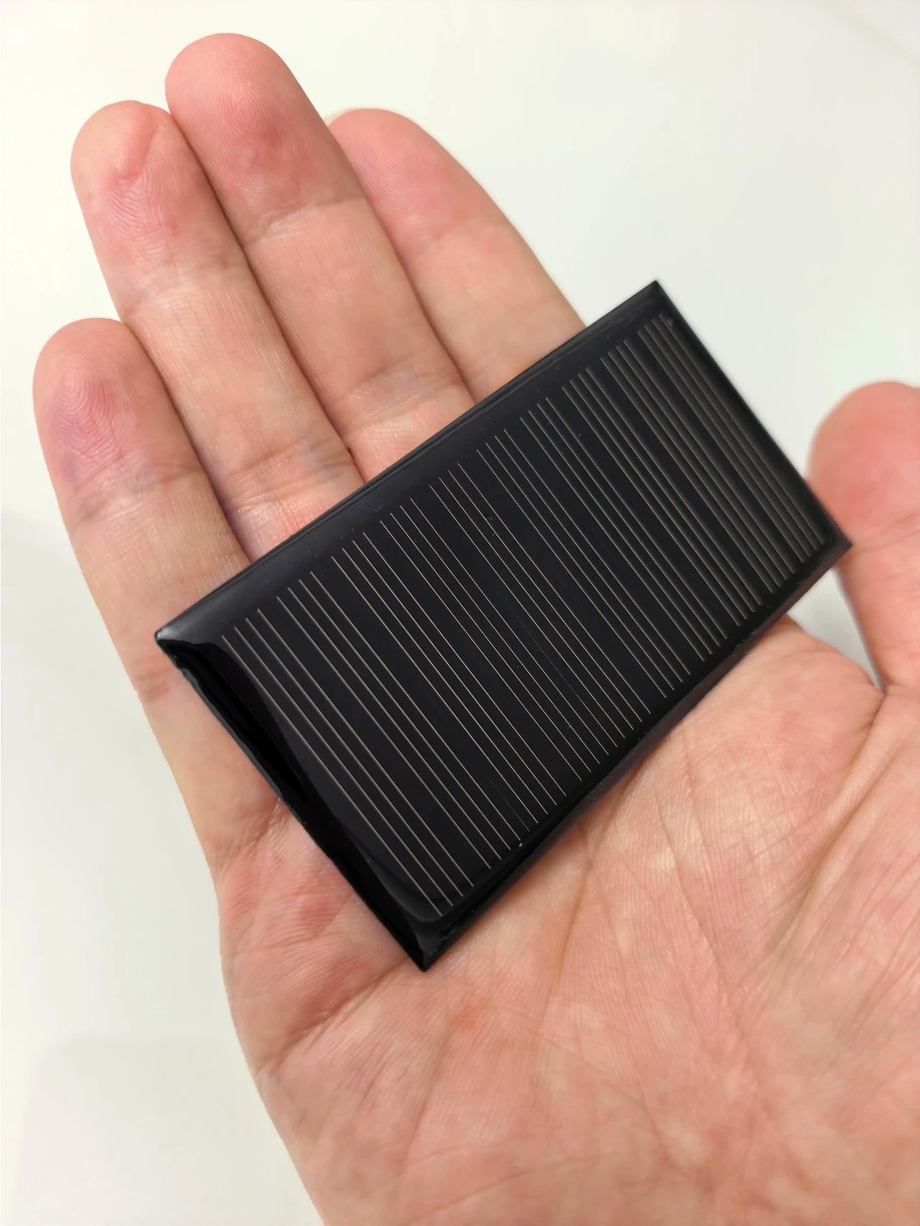 NEUES Solarpanel 5V 80MA Mini-Solarsystem DIY für Akku-Handy-Ladegeräte Tragbare Solarzelle