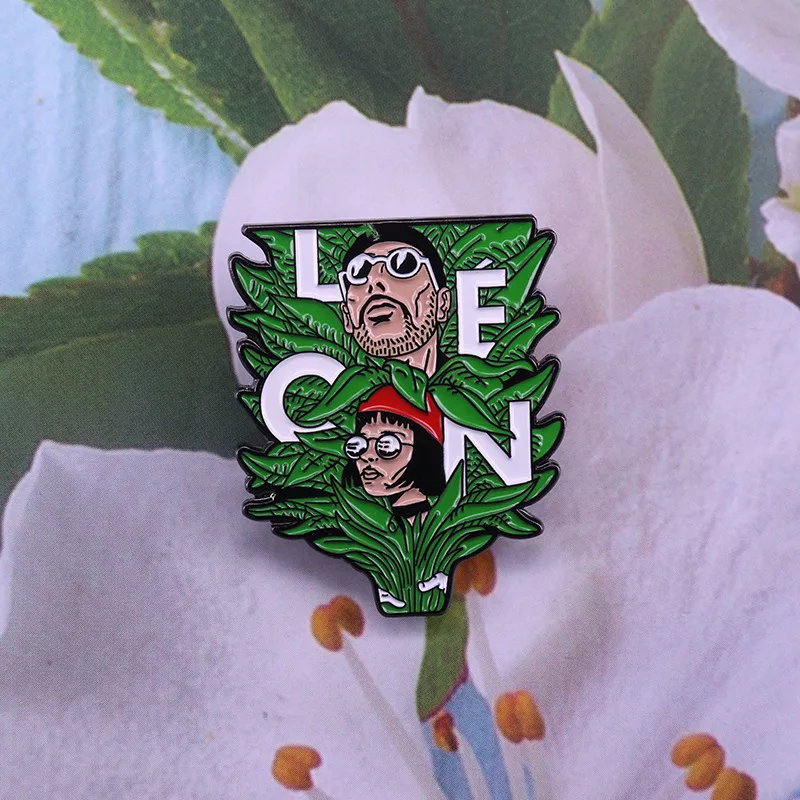 Movie Léon Brooch The Professional Leon And Girl Lover Lapel Pins Creative Jewelry Unisex Clothes Denim Button Friend Gift