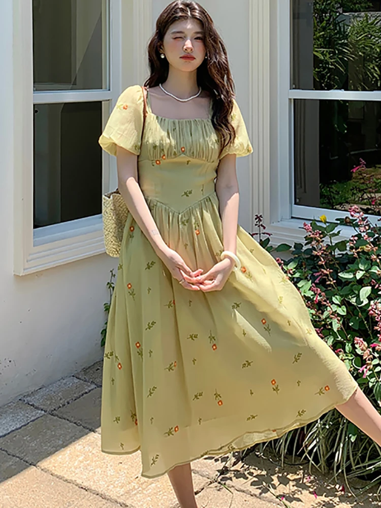 Letnia Zielona Elegancka Sukienka Długa z Haftem Kwiatowym Damska Bufiaste Rękawy Kwadratowy Dekolt Codzienna Sukienka 2025 Koreańska Sukienka Bodycon Wieczorowa