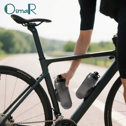 Imagen 2 del producto Botella de agua magnética de liberación rápida para bicicleta OsmaR, botella de agua para ciclismo de 450ml/600ml/750ml, Material PE con Base de montaje magnética