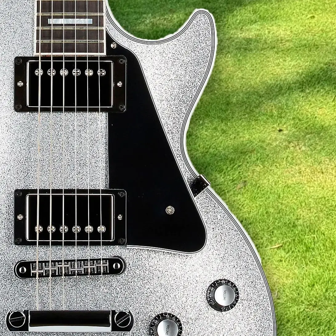 

Shine Bright ! Standard Electric Guitar Stinger Silver Sparkle in Custom Shop