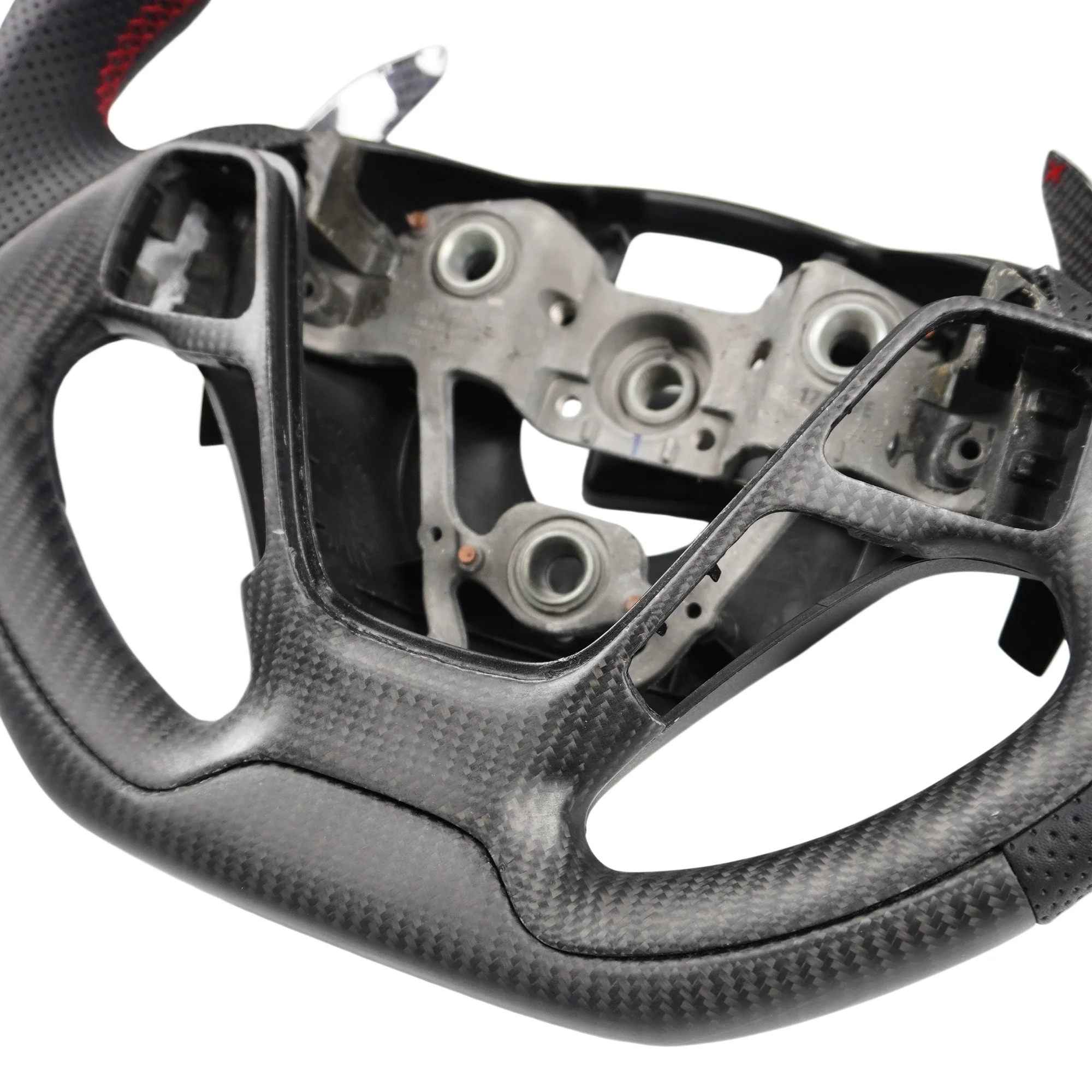 Custom Personalized Matte Carbon Fiber Car Steering Wheel with Shift Paddle Perforated Leather for KIA K3