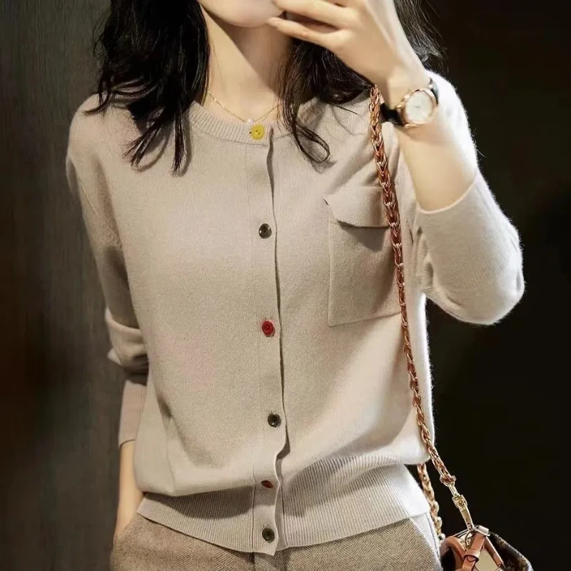 Korean Version Long Sleeved Knitted Cardigan Women's Autumn Outfit New Color Blocking Single Breasted Outerwear Trendy