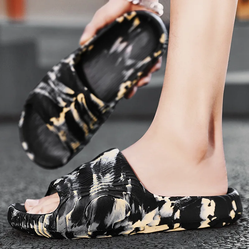 

Новинка 2023 года, крутые мужские тапочки, летние стильные домашние тапочки в стиле интернет-знаменитостей, камуфляжные кокосовые домашние тапочки