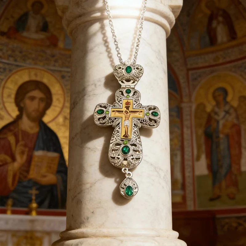 Neue 2026 Premium Zweifarbige Orthodoxe Kreuzkette mit Grünen Kristalldetails und Filigran-Verarbeitung für den täglichen spirituellen Gebrauch – Detail 12