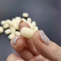 Micrófono de esponja Invisible en miniatura, cubierta de espuma especial más pequeña, Color de piel, Mini micrófono de esponja, parabrisas de repuesto
