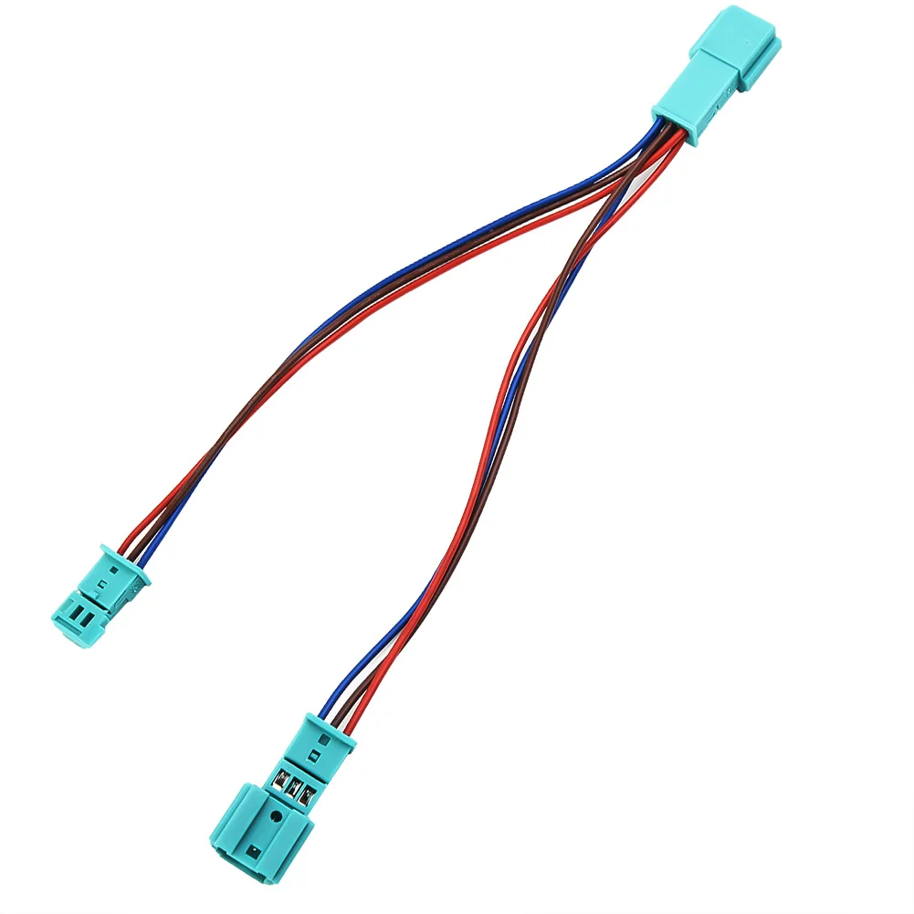 Uchwyt na kubek LED Światło otoczenia AC / Radio Adapter Y Kabel Pasuje do BMW F30 F31 F80 M3 Zupełnie nowe części samochodowe Wysoka jakość i trwałość