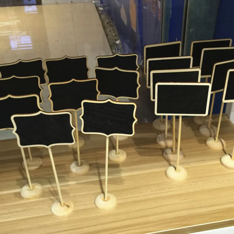 

Valentine's Day Message Board: A Mini Erasable Chalkboard Craft Ornament Decorative Accent for Home Bar Identification Badges