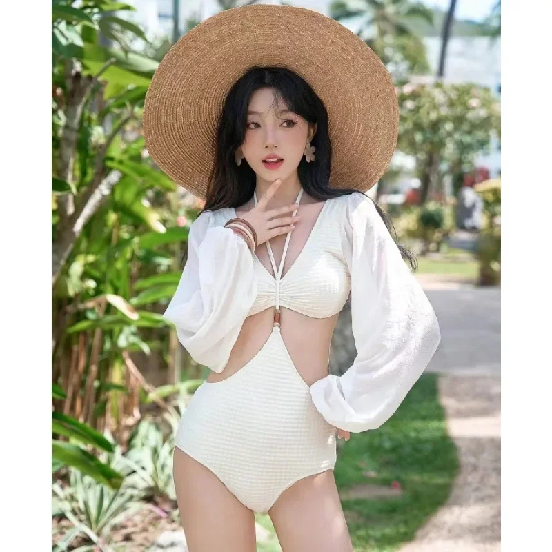 

One Piece Swimsuit Women Sexy Bead Linked Bandeau Bathing Suit White Bodysuit Swimwear Hollow Out Korean Beach Wear Biquinis