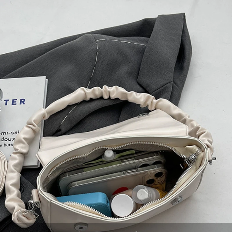 Shoulder Bag PU Leather Pleated Chain Clouds Unique Design Bags for Women 2023 New Fashion Trendy Crossbody Bag Casual All-match