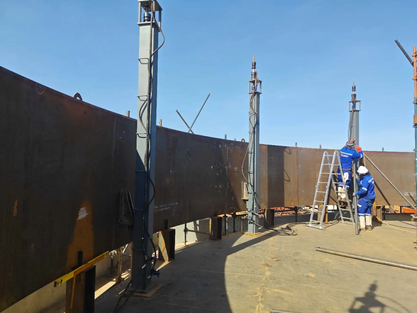 High Precision Hydraulic Jacking  Equipment Chuck Type for Vertical Tank Alignment and Installation