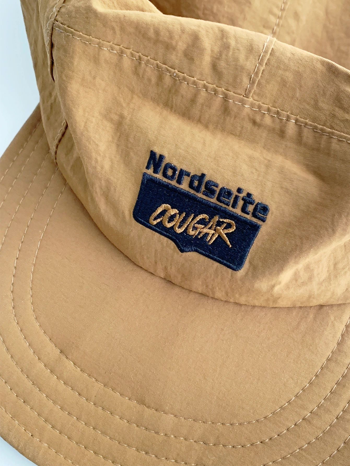 قبعة هيب هوب عصرية من Street Hip-Hop بلغت ذروتها بنفس النمط للرجال والنساء متعددة الاستخدامات