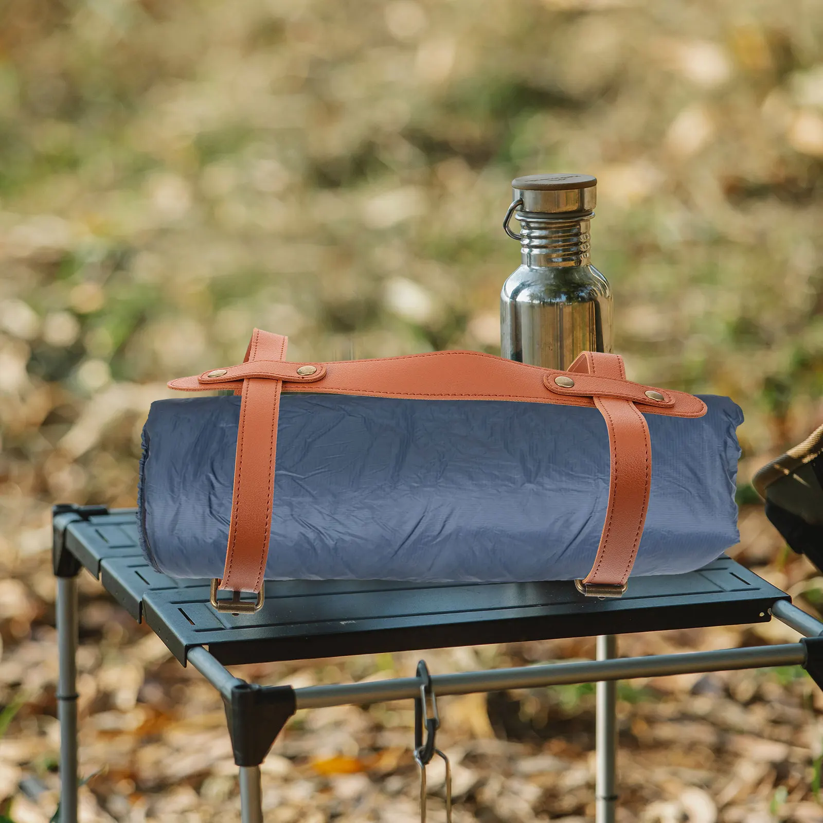 

1Pcs Adjustable Blanket Strap Outdoor Blanket Carrying Belt Multipurpose Picnic Mat Strap for Camping Travel