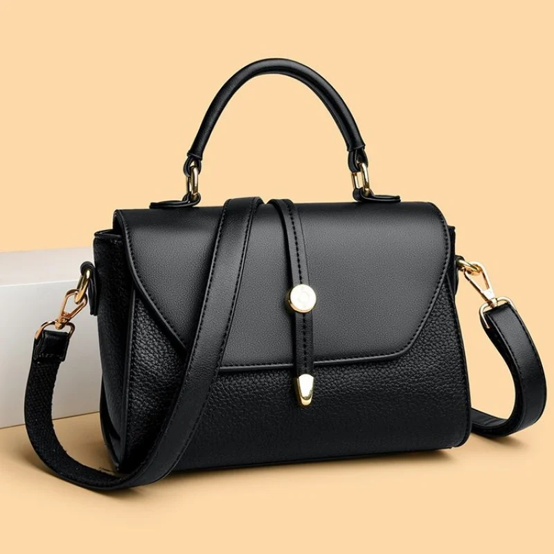 

Famous Designer Leather Women's Crossbody Bag Luxury Brand Popular Classic Elegant Commuter Vintage Daily Bag