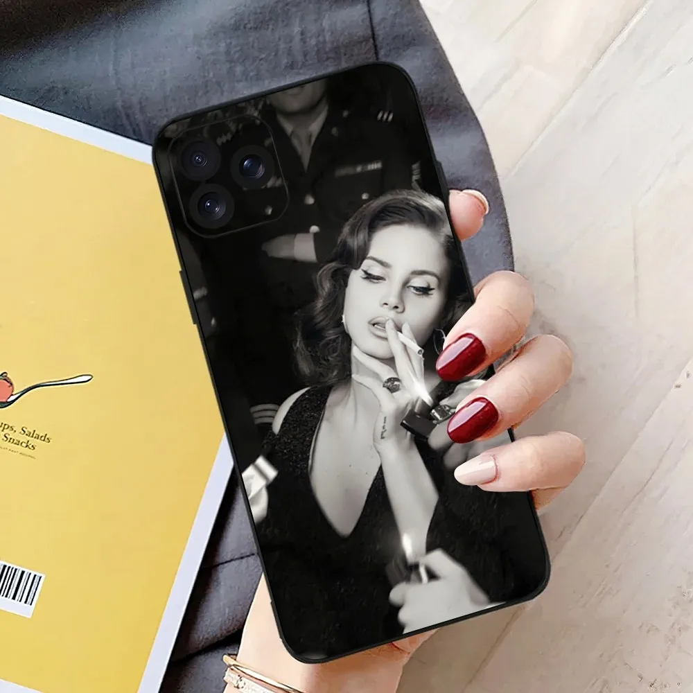 Singer Lana Del Rey Born to Die Let the Light In Phone Case For iPhone 8 14 Mini X 15 XS 12 MAX 11 13 Xr Pro Plus Shell