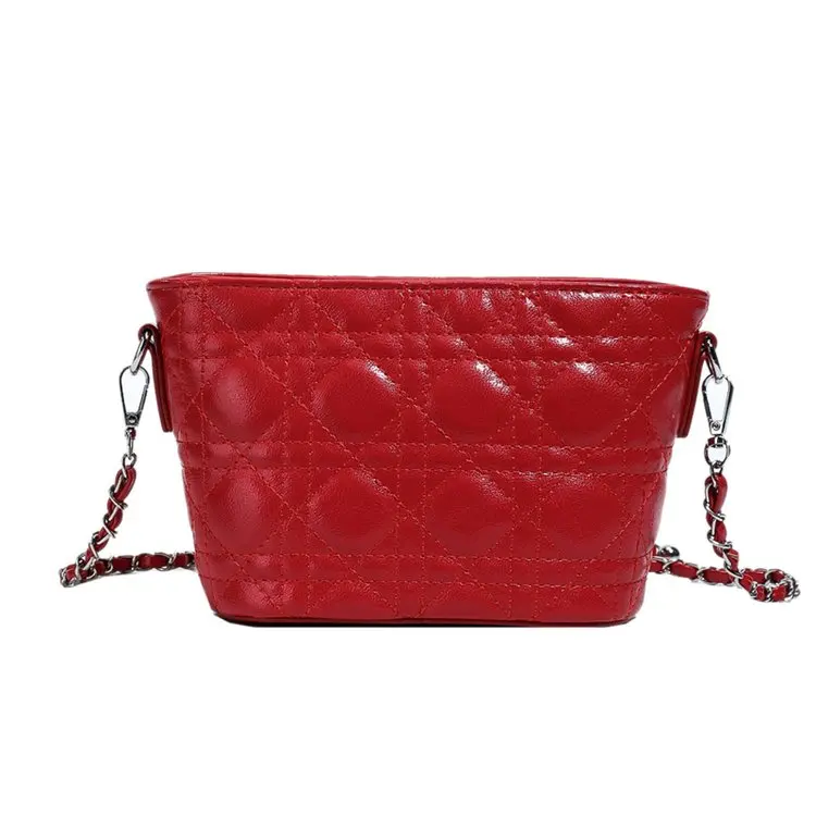 

French Style Women's Large Handbag Crossbody Bag 2026 Fall New High-end Elegant Large Capacity Commute Shoulder Bag