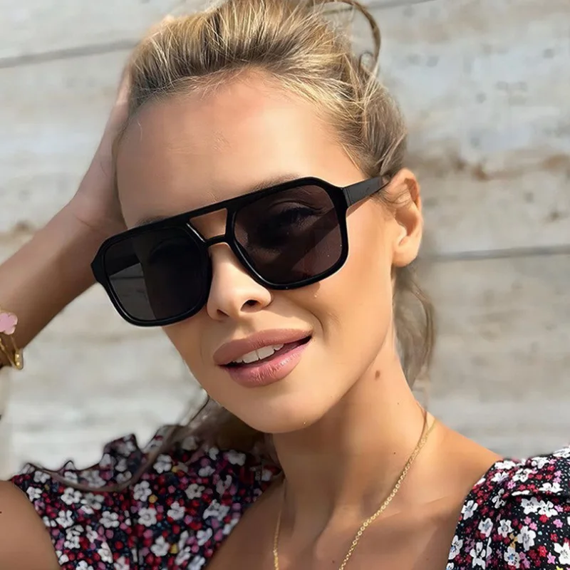 New Retro Women Sunglasses Double Beam Trendy Advanced Design Eyeglasses Square Personalized Large Frame Sun Glasses Uv400