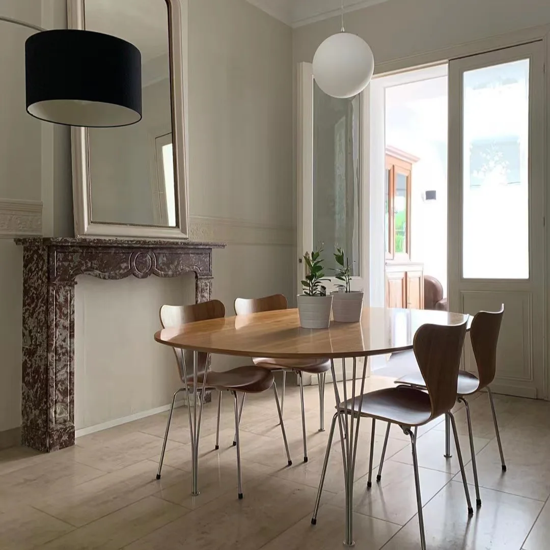 Mittelalter, Esszimmerstühle, Esstischstühle mit Rückenlehne, Haushalt, modern, einfach