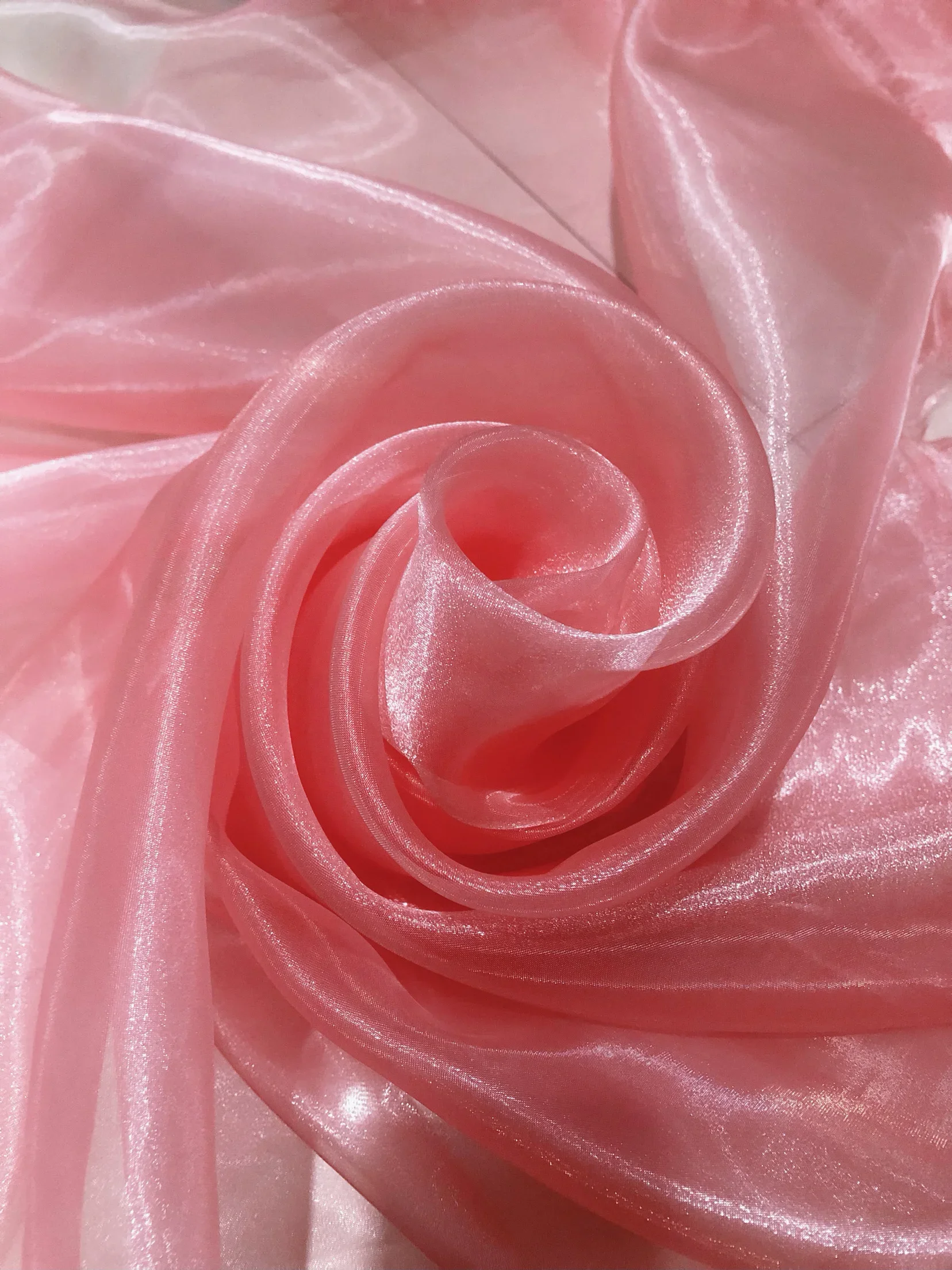 

Shuguang Waterfall Transparent Sparkling Bright Fabric Mesh Pearlescent Organza Perspective Wedding Dress Fabric