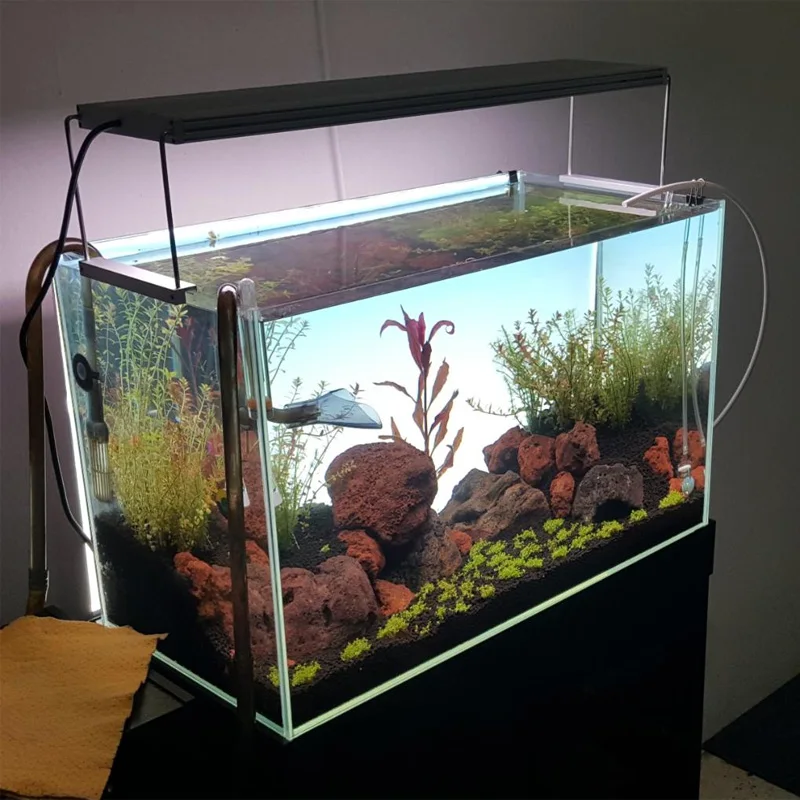 Best-selling white LED aquarium light for 600x450mm fish tanks, dimmable, high color rendering index of 90, enhances plant grow
