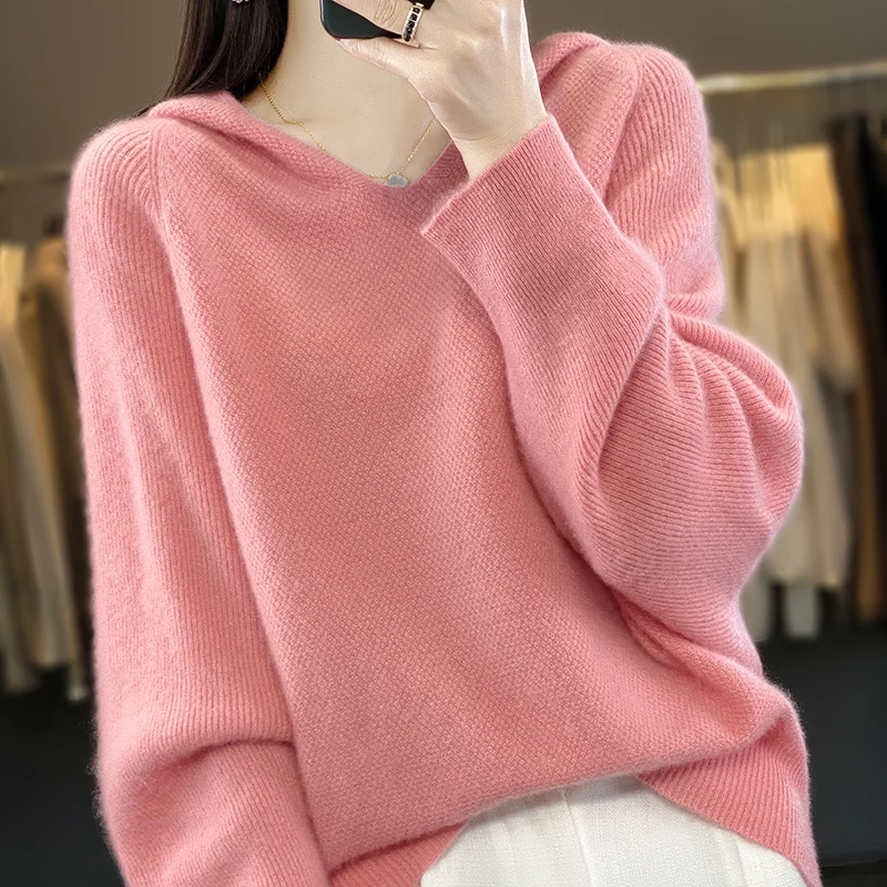 V-Neck Luxurious Merino Wool Hooded Sweater For Women\'s Autumn Winter Solid Color Loose Fitting Knitted Fashionable Jumper Top