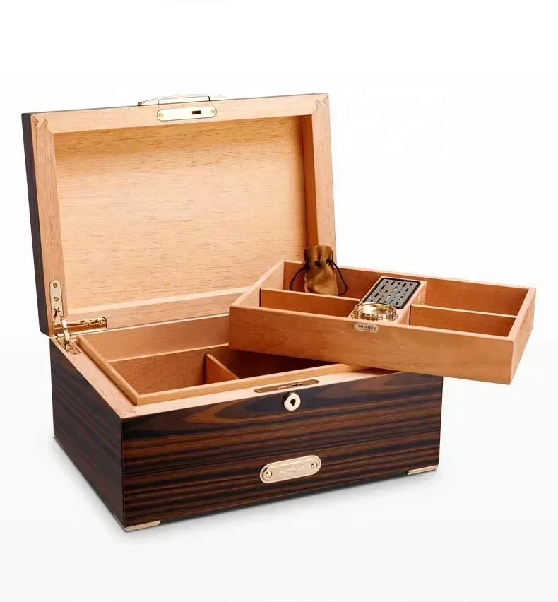 

JIFENG manufacturer 41*28*18cm 8kg 100cigars shiny spanish cedar wood thickness 25mm cigar humidor box with 4 feet on the bottom