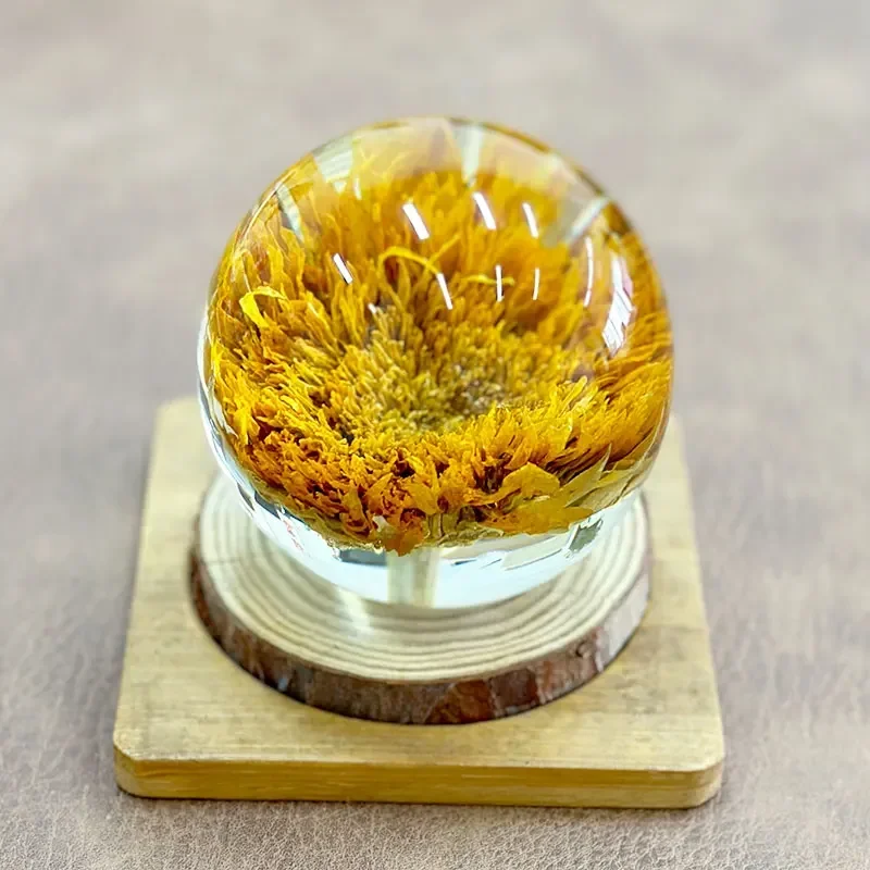 

1pcs Resin Sunflowers Crystal Wishing Ball Birthday Gift Sunflowers Art Home Desk Accessory Dream Ball Home Decoration 118