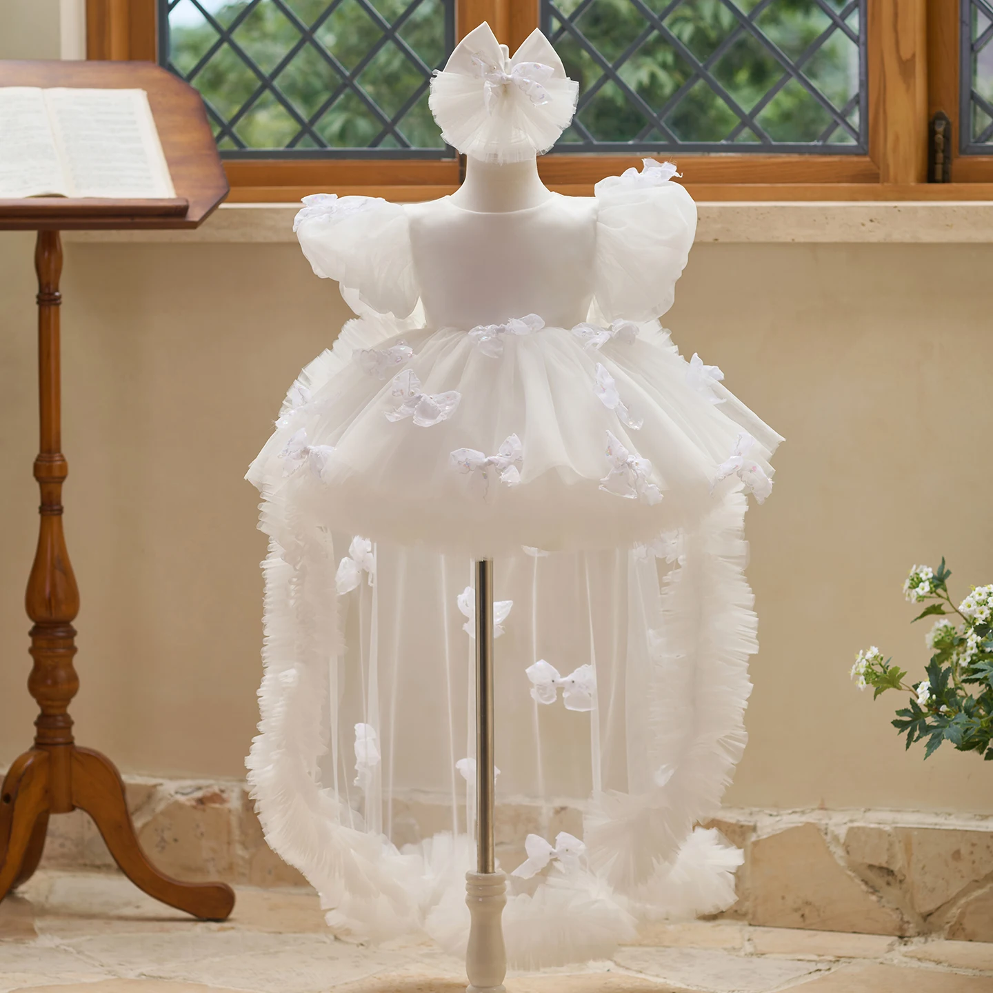 Flower Girl's Wedding Girl's One-Year-Old Dress High-Level Children's Show Dress Girl's Piano Playing Princess Dress