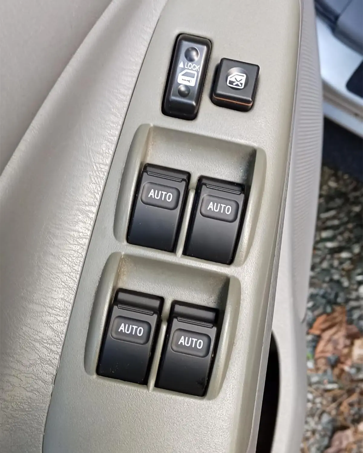 for Toyota Tacoma 4-Door 2005-2011 Main Driver Side Master Window Switch with Auto-Up/ Down LED Illumination 1 Set