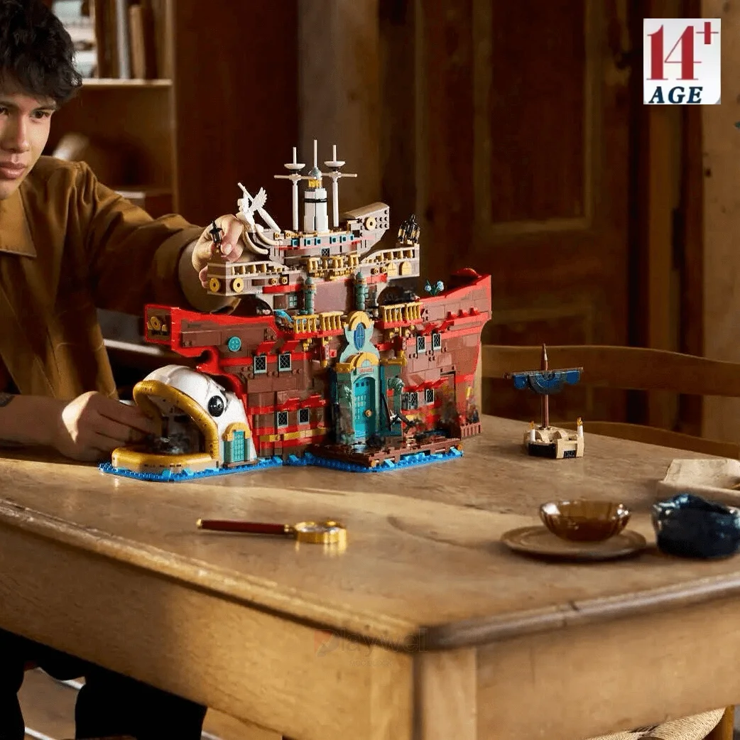 

3402PCS Bricks The Floating Restaurant Model Building Blocks Compatible Craft Christmas For Kids Birthday Gifts A