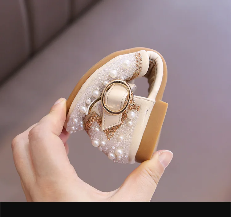 Mädchen-Sandalen, modische Prinzessinnen-Schuhe, Frühling, Sommer, glitzernde Perlen-Pailletten, flache Sandalen, einfache Kinderschuhe, Party, Hochzeit – Detail 22