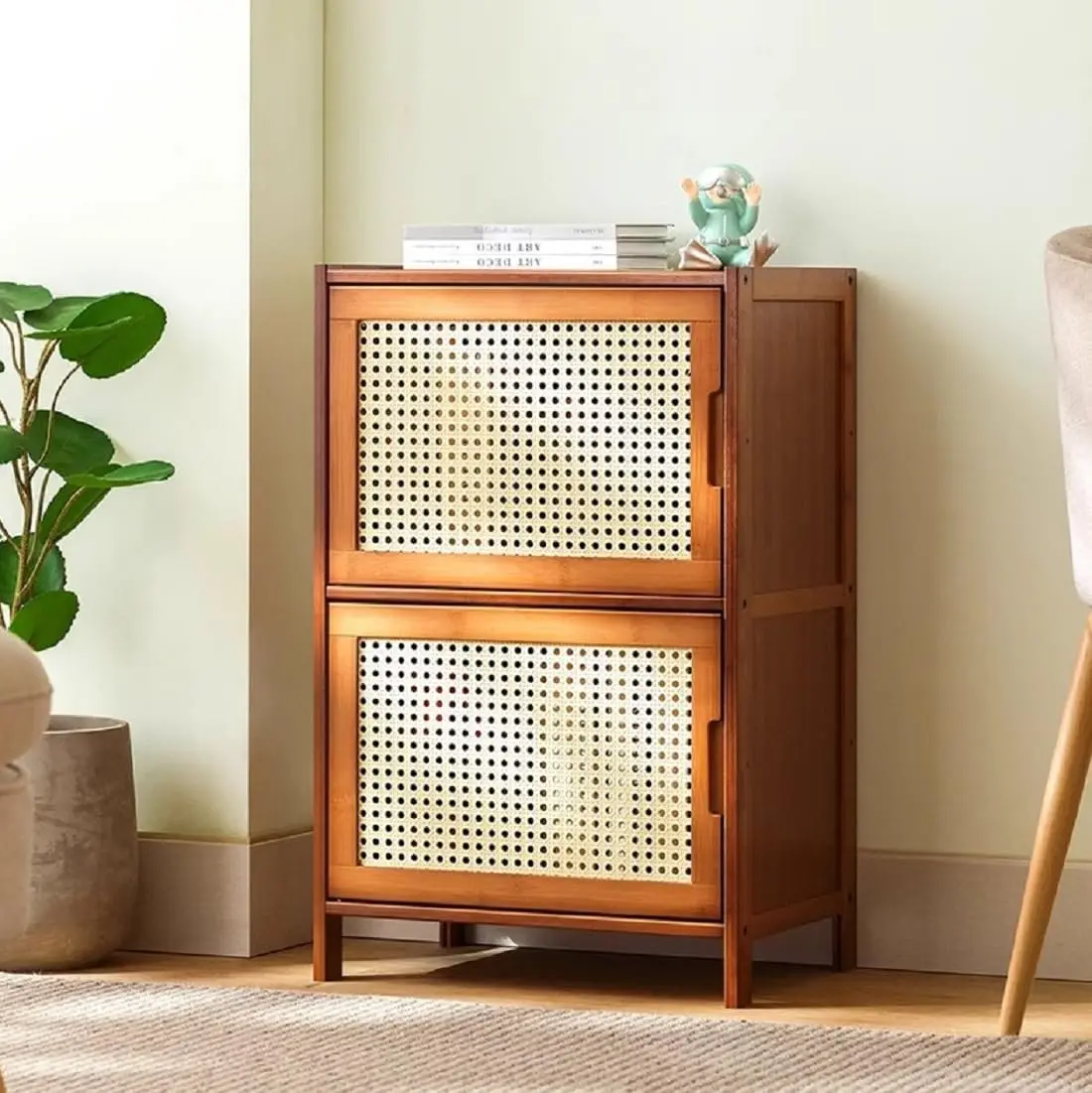 

2-Tier Bamboo Nightstand with Rattan Doors Bedside Table End Table Multipurpose Storage Cabinet for Bedroom Living Room