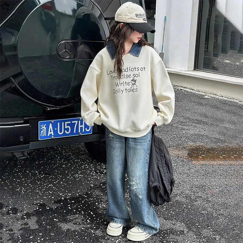 vestito-per-ragazze-della-scuola-autunno-bambini-ragazze-lettera-stampata-felpa-ragazze-adolescenti-strappate-gamba-dritta-jean-kids-girls-set-da-2-pezzi