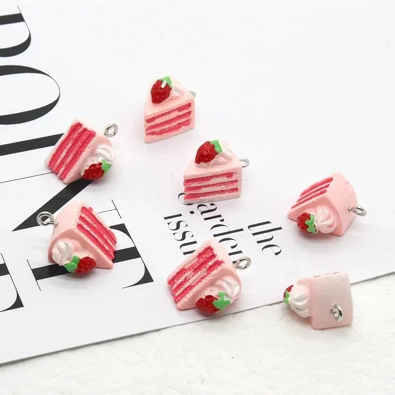 10pcs/Pack Simulation 3D Strawberry Layer Cake Resin Pendants Lovely Dessert Charms Handmade Supplies