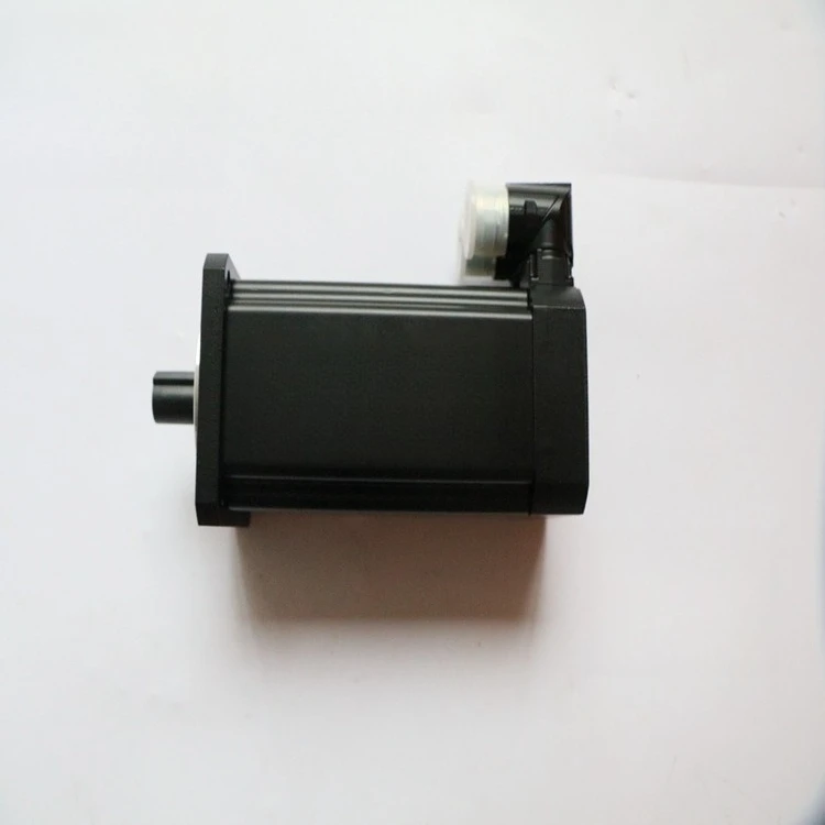 Servo motor 8LSA35.DA030S200-3