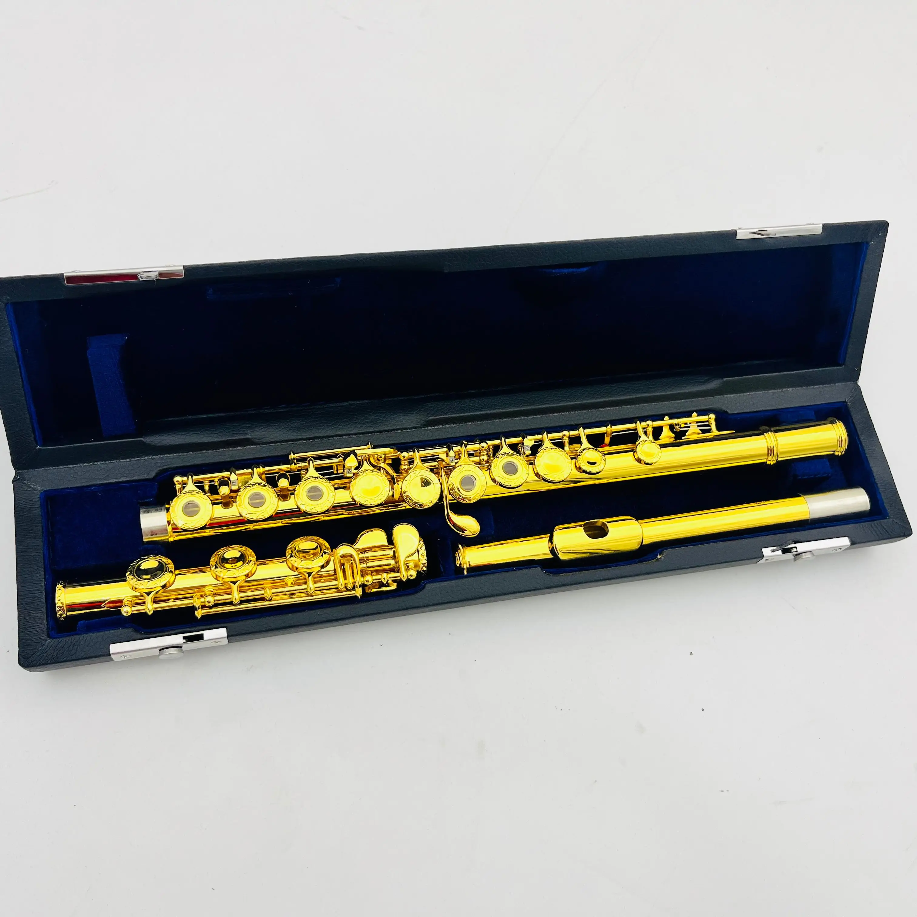 

High Quality Flute C Tune 17 Keys Open Holes Gold-Plated Carved Key Musical Instruments With Case Free Shipping