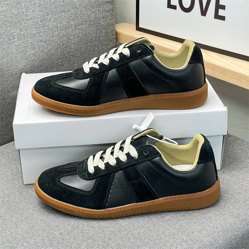 

2026 New Streetwear Retro Trainer Skate Shoes: Unisex Couples Breathable Soft-Soled Versatile Student Trendy Casual Shoes