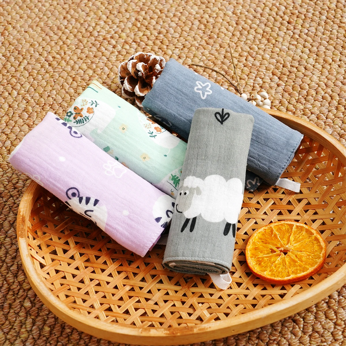 

Набор из 4 шт. детских салфеток: мягкие, впитывающие, из марлевого хлопка, для новорожденных, для купания, кормления, вытирания лица и отрыжки