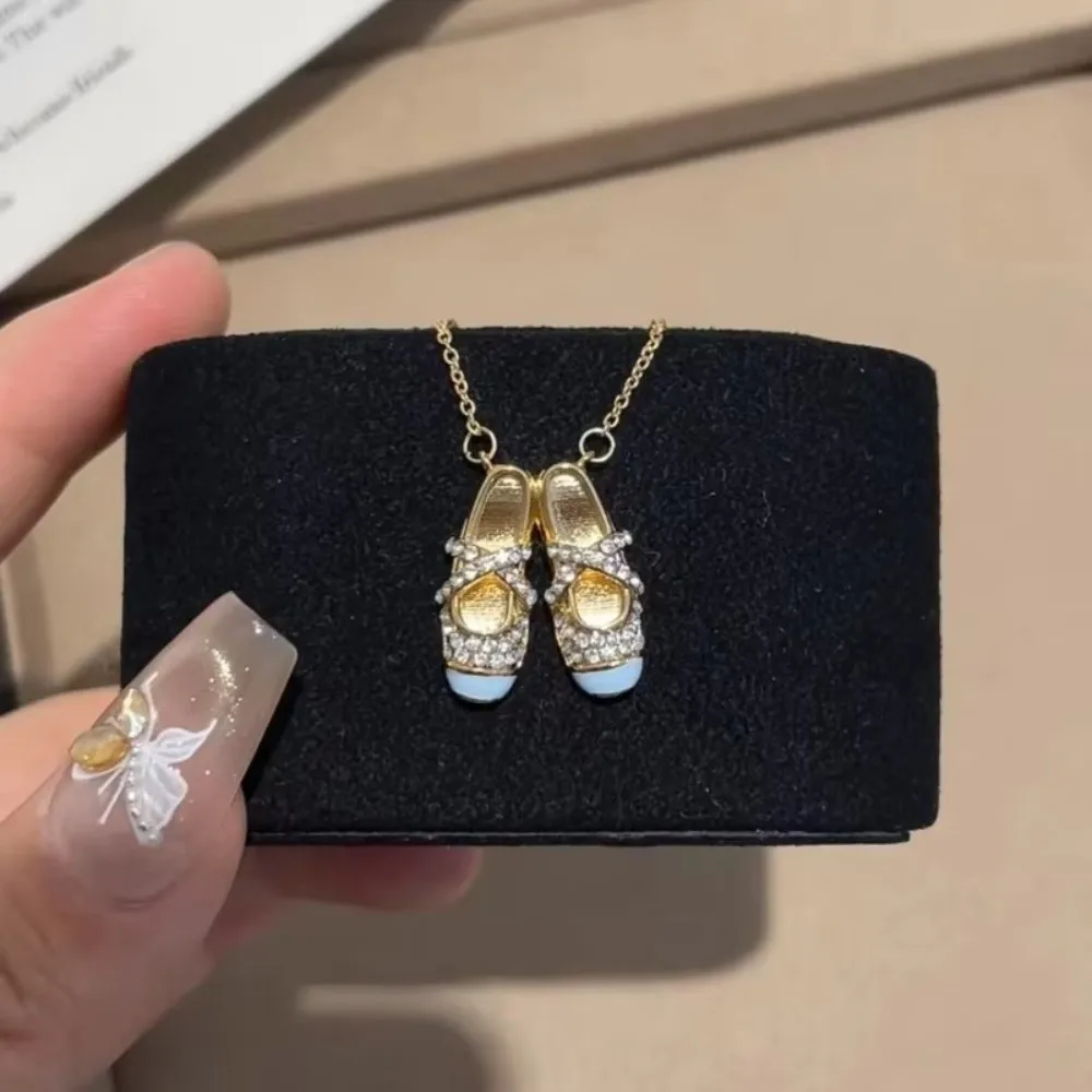 Pink Color Ballet Shoe Necklace Jewelry Accessories Exquisite Design Pendant Necklace Gifts Shining Collarbone Chain for Women