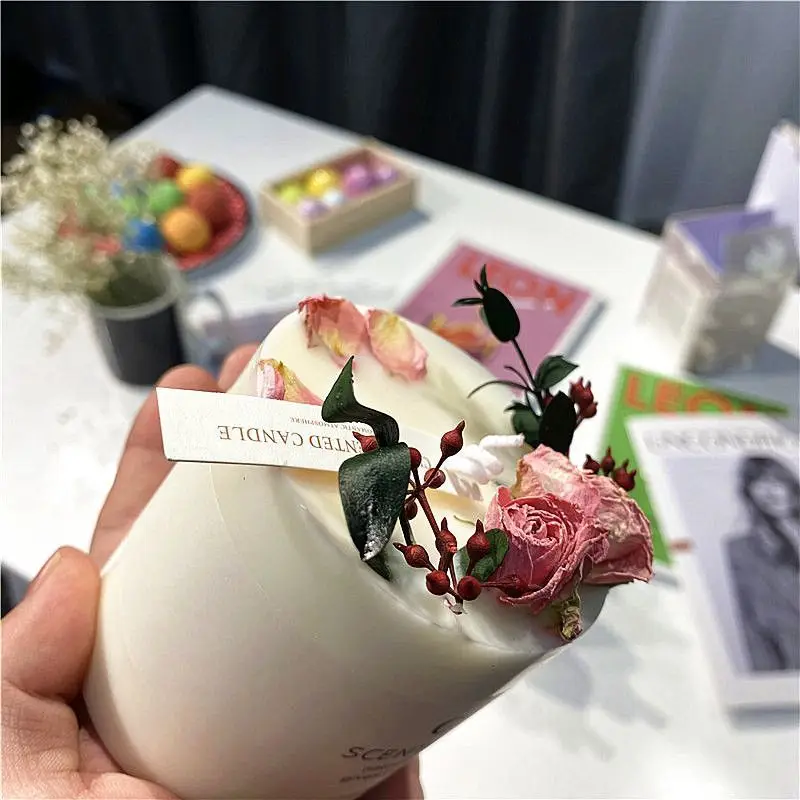 2025 Mori Eternal Dried Flower Fragrance Candle Gift Box
