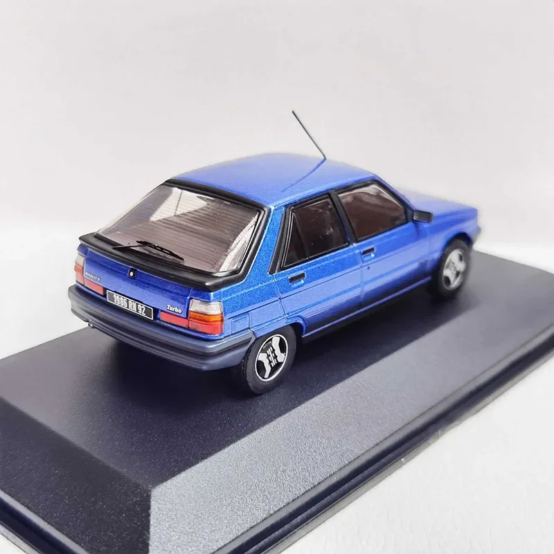 ODEON 1/43 Scale 11 Turbo 5 1986 Alloy Car Model Collection Ornaments