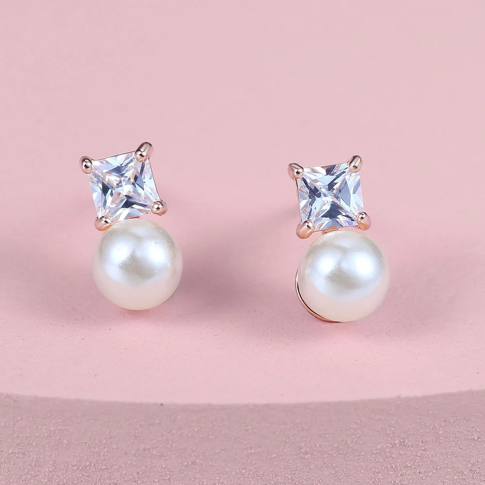 ZHOUYANG 2024 NEW Stud Earrins For Women Girls Elegant Cubic Zirconia Imitation Pearl Earing Daily Party Gift Jewelry E068